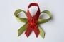 397-svatební vývazek olivově zeleno-vínový s červenou kytičkou